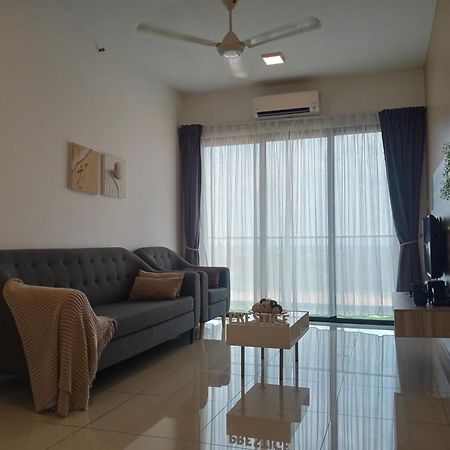 Prestige Sky Riverfront Kota Bharu Phòng bức ảnh